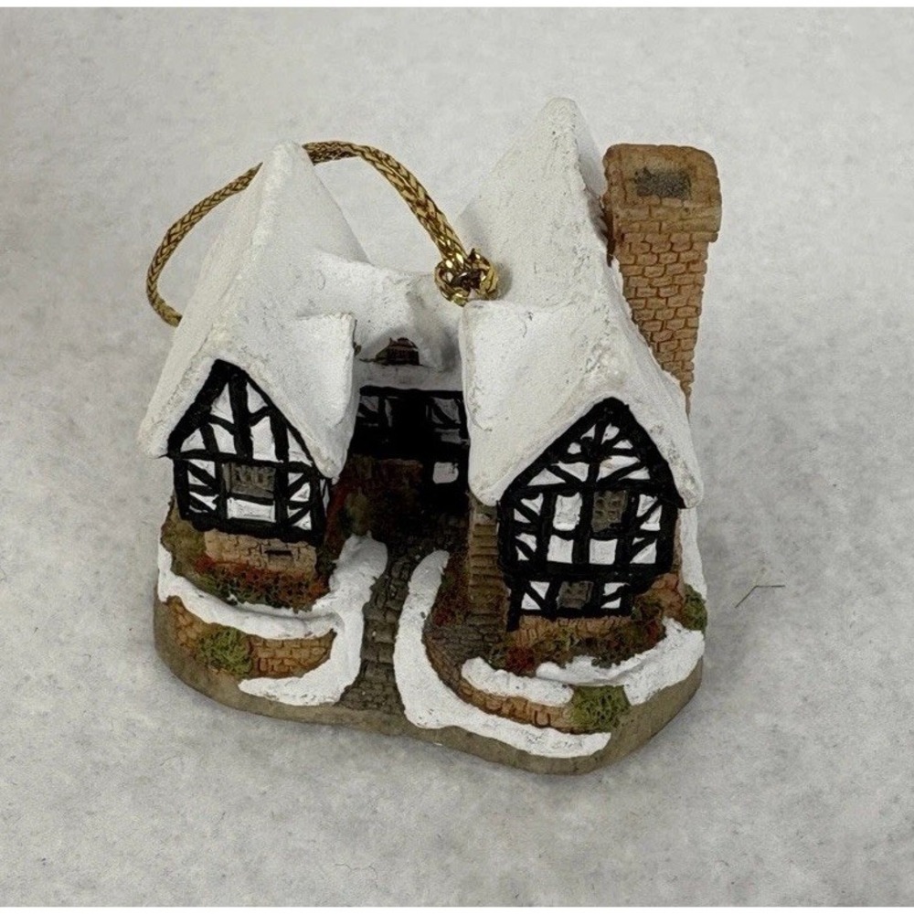 David Winter Cottages 1992 Christmas Ornament • Tudor Manor House VTG‎ With Box
